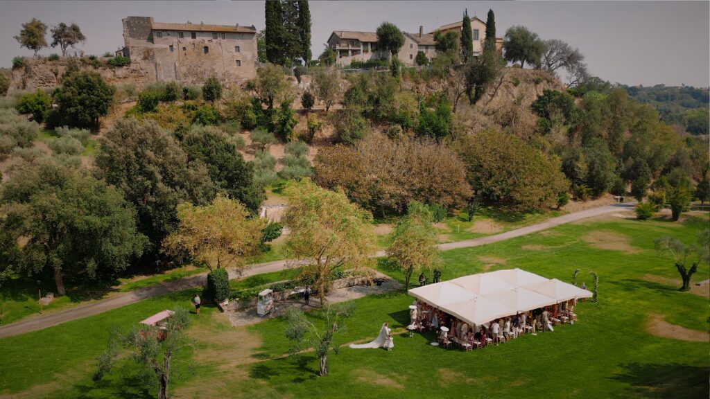 Wedding Video in Rome - Borgo di Tragliata ceremony on the garden
